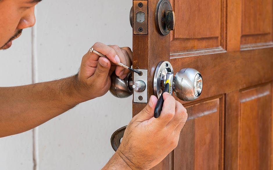 travaux à nos artisans serrurier prix Drancy